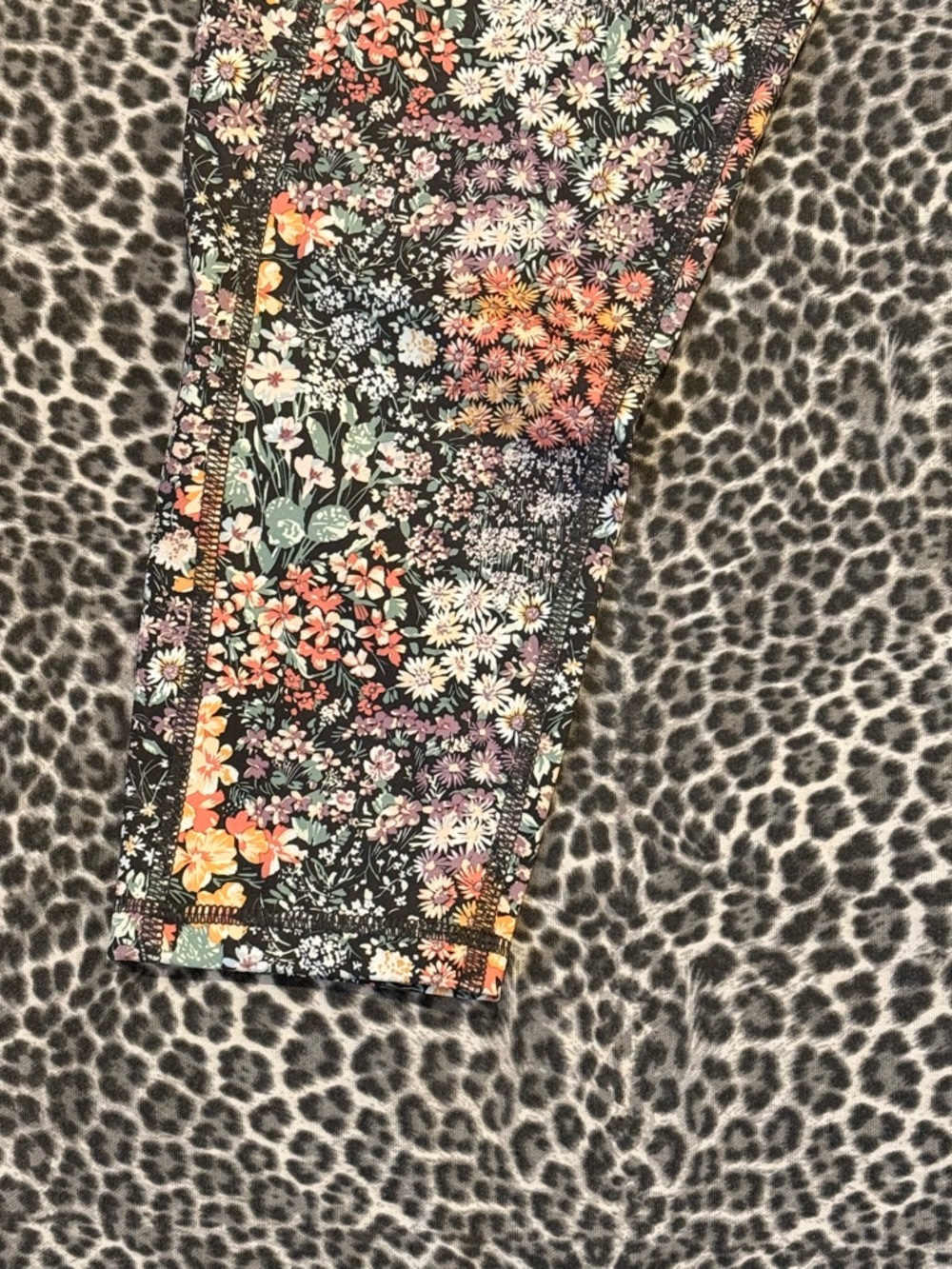 Floral High-Rise Leggings American Eagle Aerie The Everything Pocket Floral NWT - Picture 9 of 10
